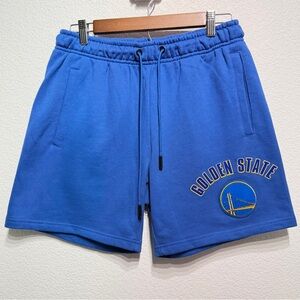 Golden State Warriors Royal Blue Fleece Shorts – Men’s – Embroidered Logo 🏀💙
NWT